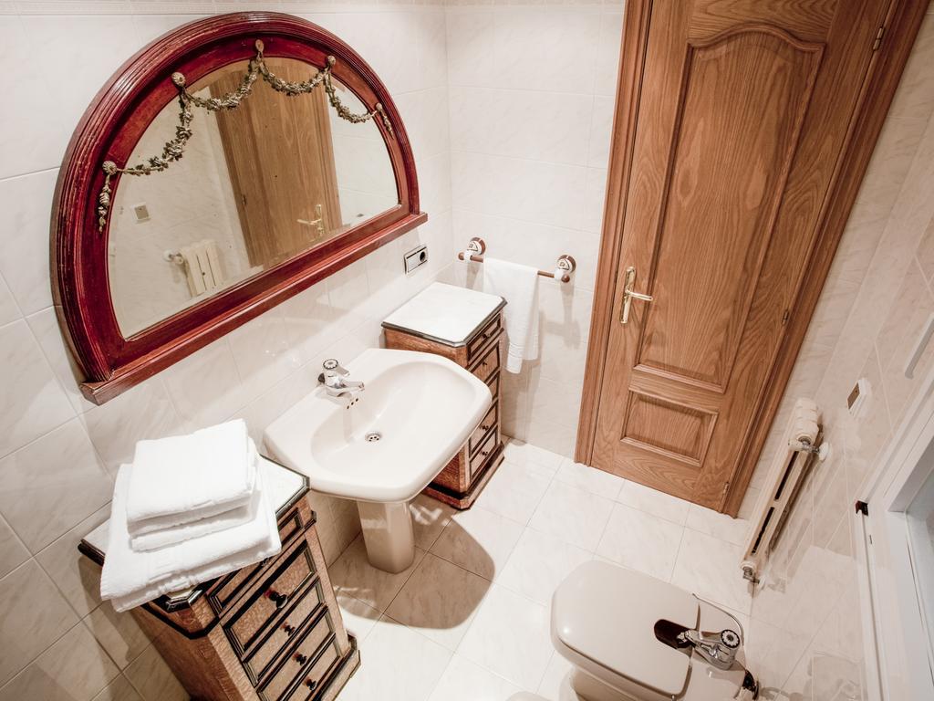 Emyrent I Ondarreta Apartman San Sebastián Szoba fotó